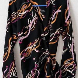 Nine West wrap style black belt print long sleeve top in size small